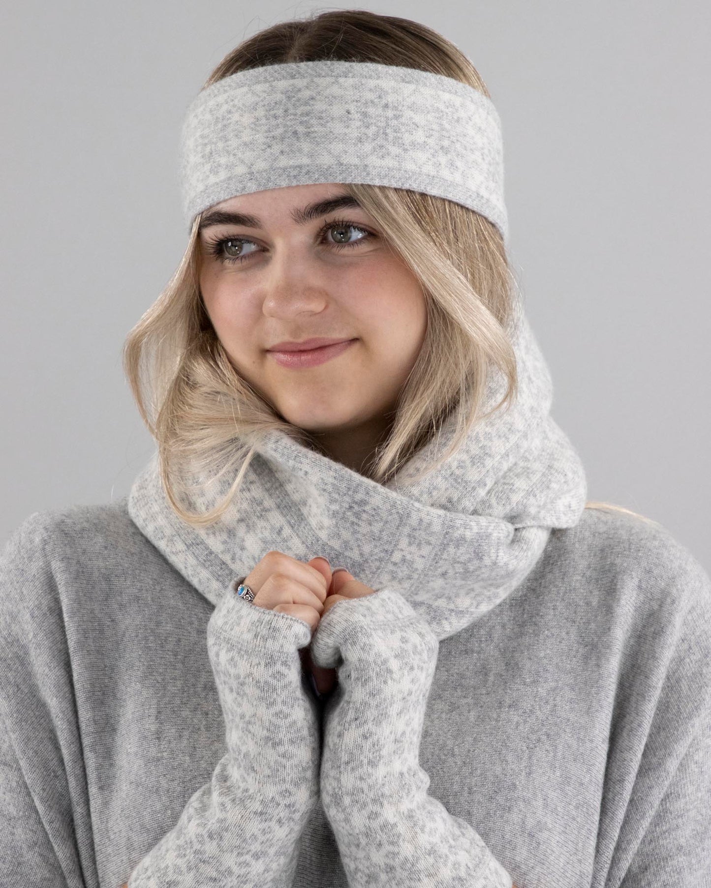 Cashmere Blend Scandi Snood