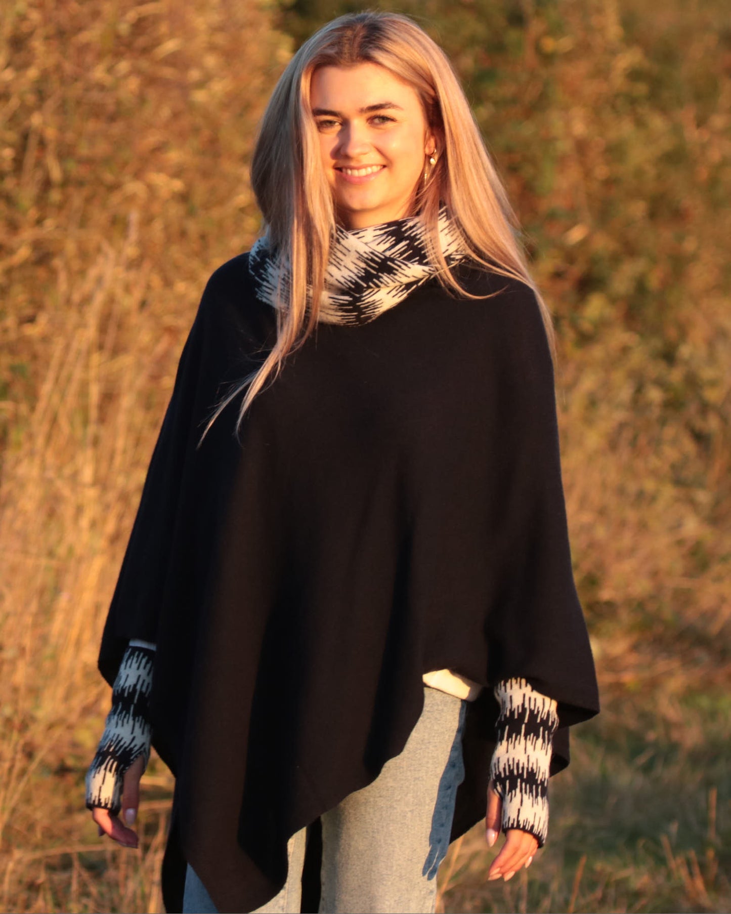 Classic Cashmere Blend Poncho
