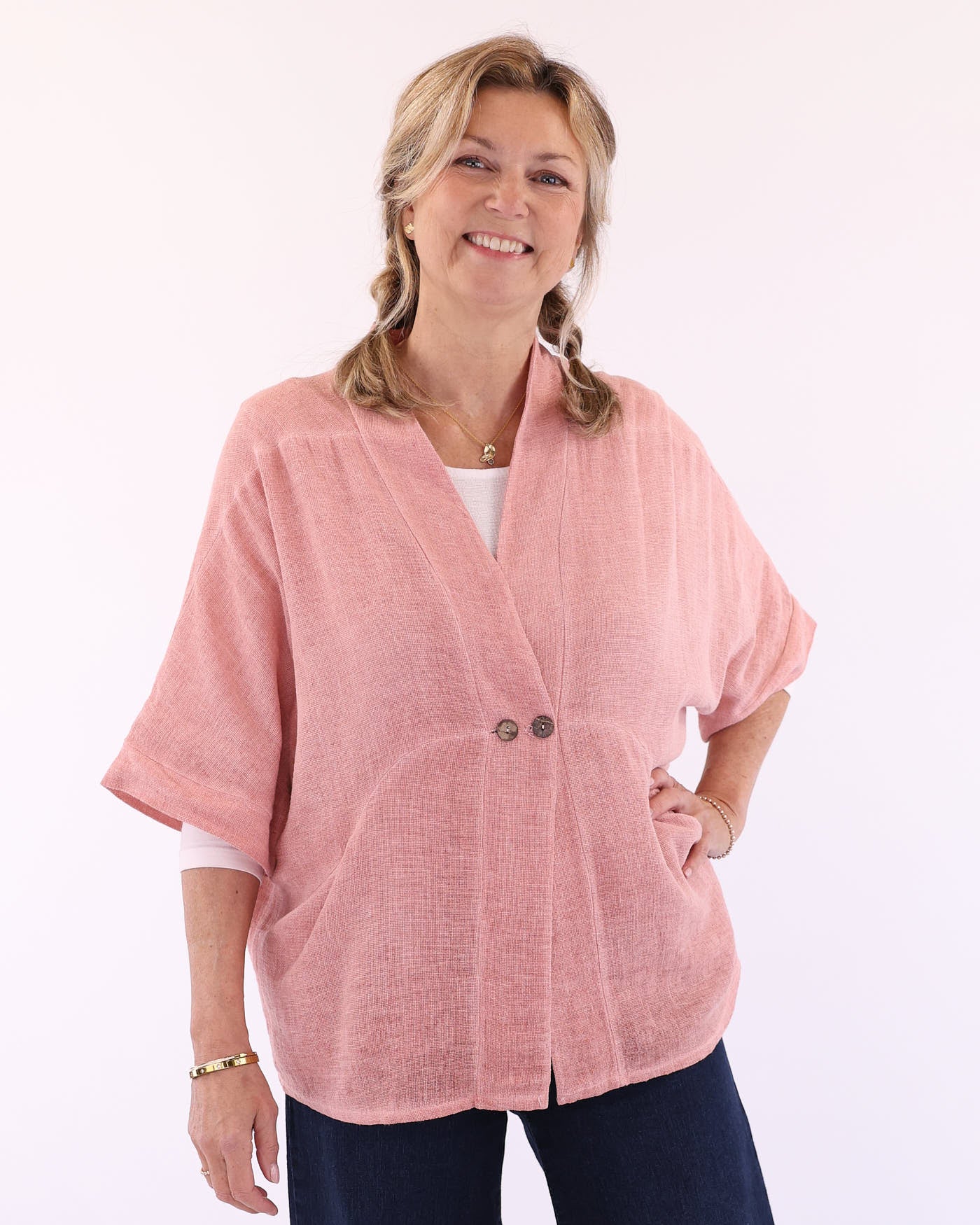Women's Italian Kimono style linen and cotton blend jacket in pink, with coconut buttons, elbow-length sleeves and front pockets