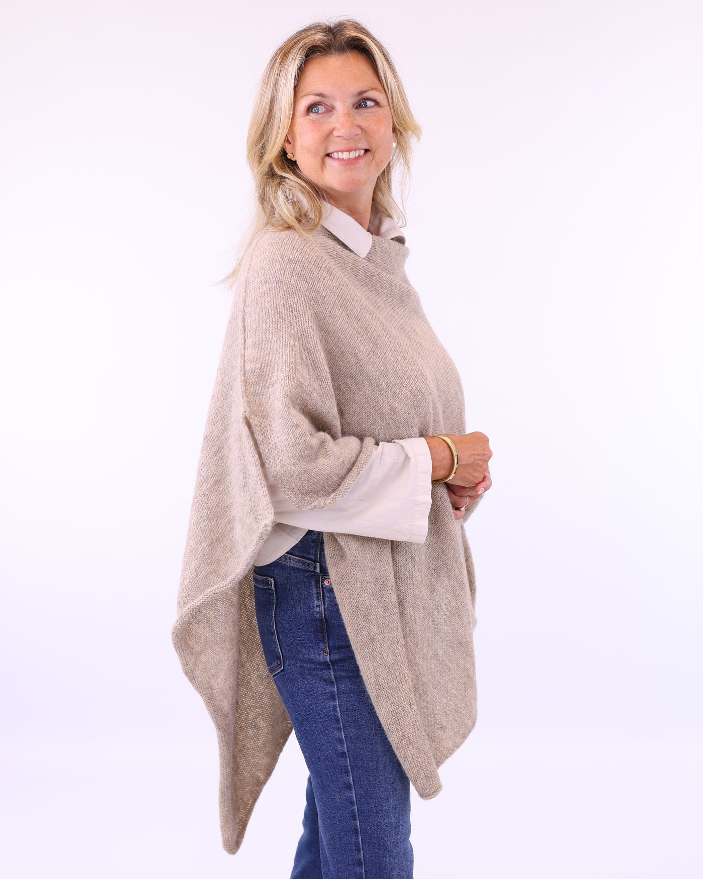 Women's Italian Alpaca Blend Poncho in Taupe, made in Italy