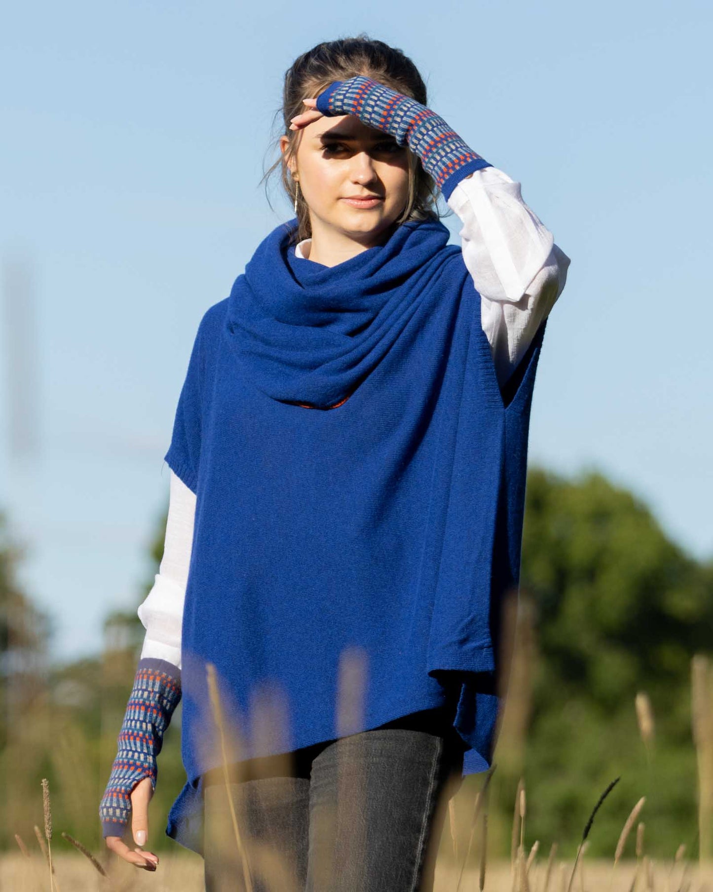 Cashmere Blend Contrast Edge Snood