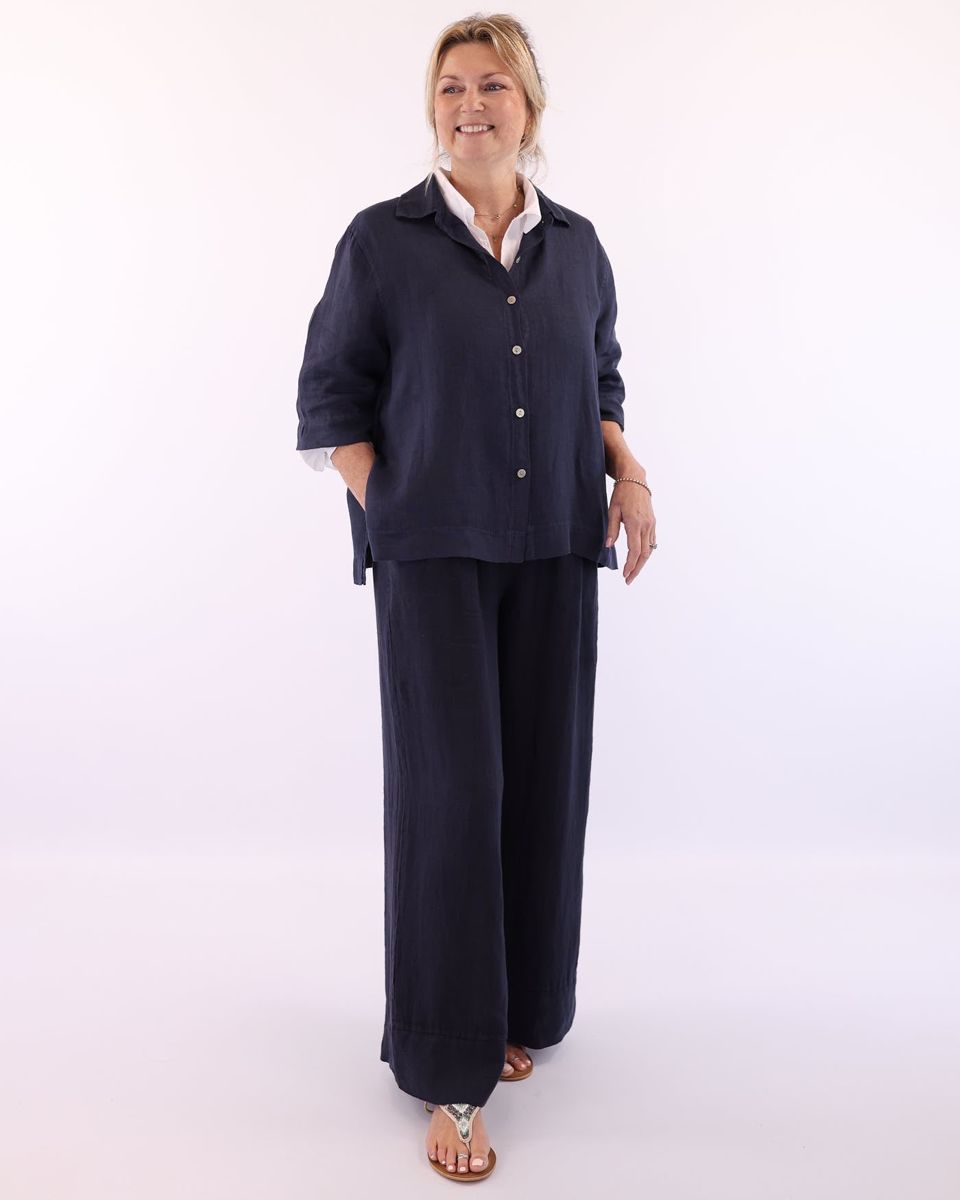 Women's Wide Leg Italian Linen Trousers in Navy Blue with buttons at the waist and two front pockets